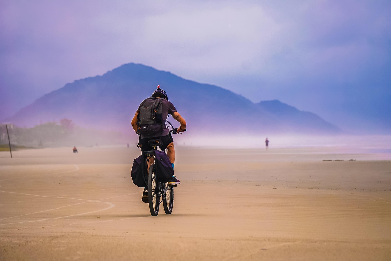 中国广电实名账号：中介注册代理费用谁承担