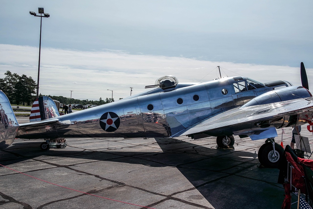 贴吧实名账号：线下代理注册公司